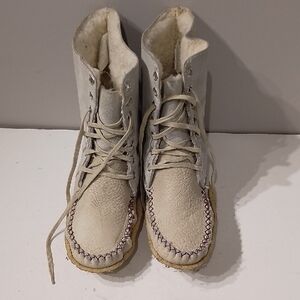 Authentic Mukluks 1970's Handcrafted Shearling Wool & Suede Leather Vintage Rare